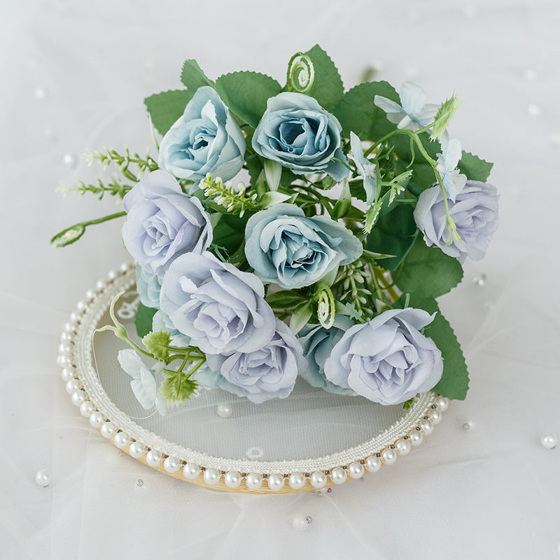 Künstlicher Blumenstrauß