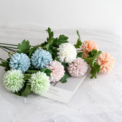 Lebensechte Chrysant Blumenstiel