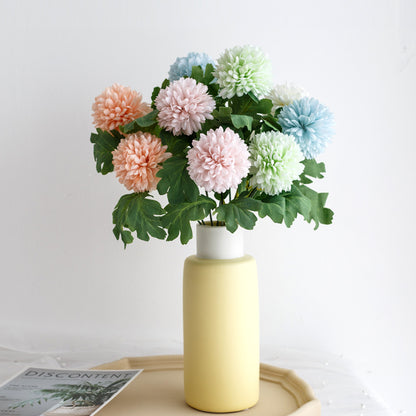 Lebensechte Chrysant Blumenstiel