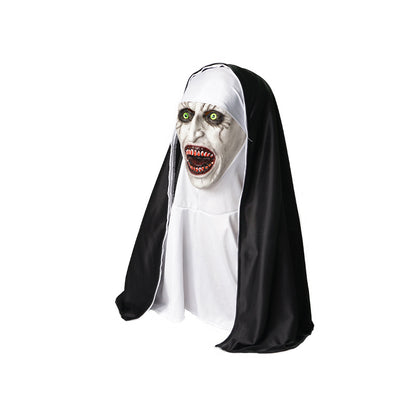 Horrormaske Nonne aus Latex mit realistischer Gesichtsprofilierung und Stoffkapuze