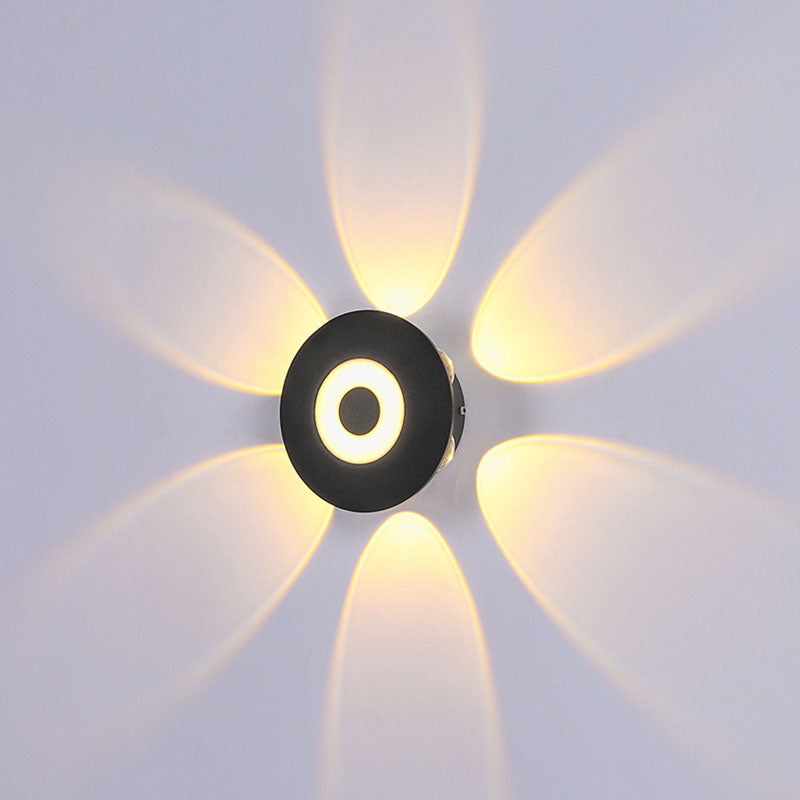 Moderne skandinavische LED-Wandleuchte mit rundem Aluminiumschirm für die Terrasse