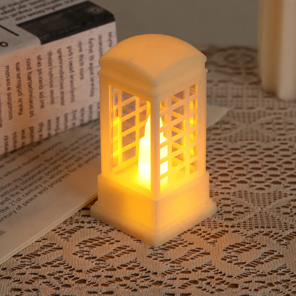 Dekorative Telefonzellen-Laterne mit LED-Licht
