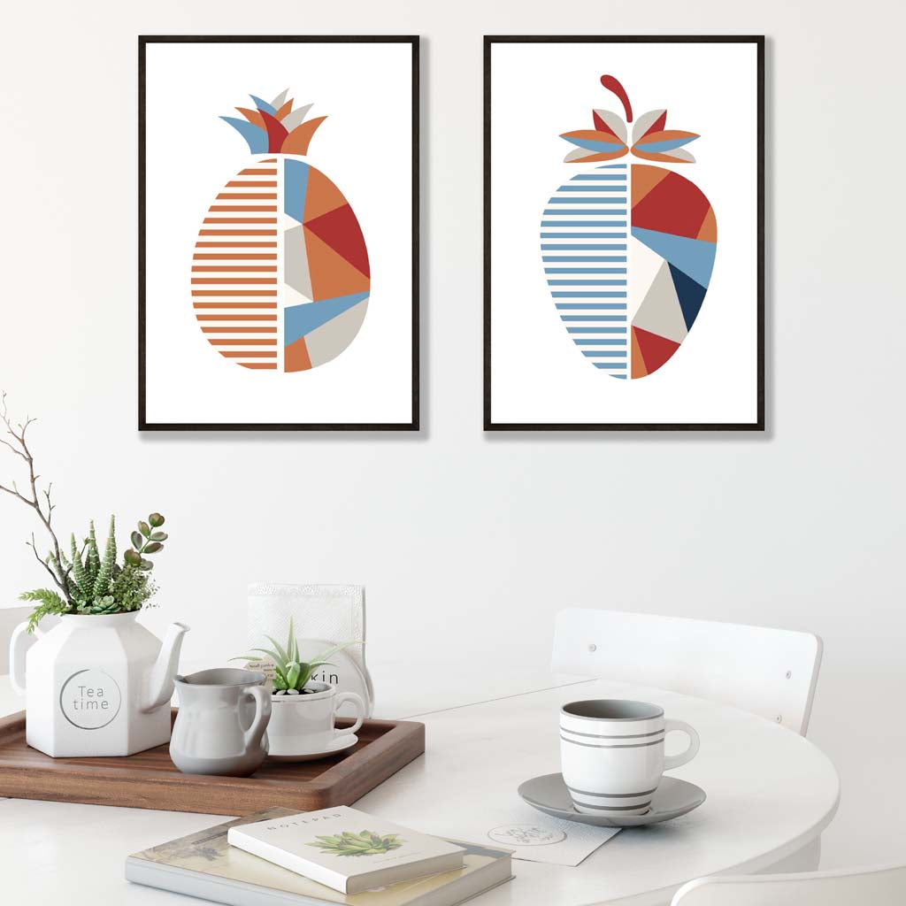 Set aus 2 Kunstdrucken mit geometrischem Erdbeermotiv in Blau und Orange