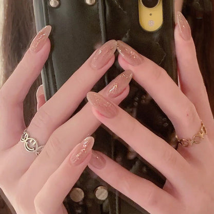 Funken-Almond-förmige Press-On Nagelspitzen