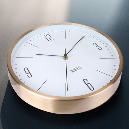Wanduhr im modernen Design Brehn