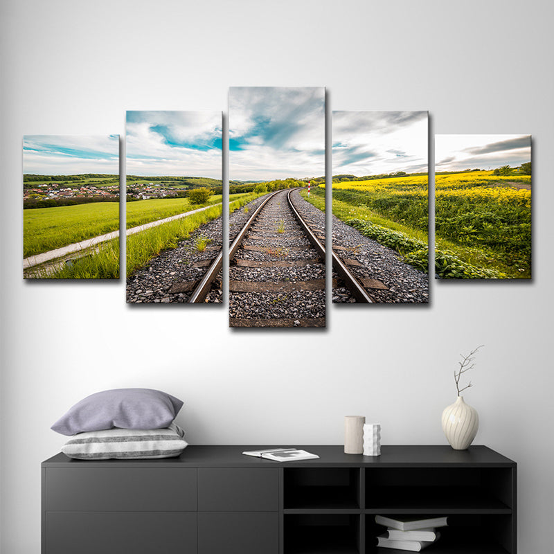 Brehn | Grünes Eisenbahn Dorf Landschaft Leinwand Multi-Stück Wandkunst für Hausinterieur