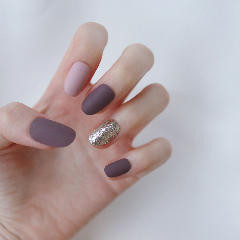 Matte und Glitter Press-On Nagel Set