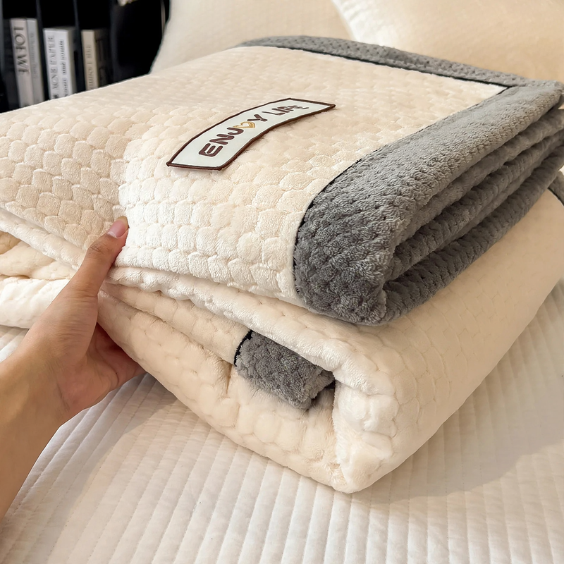 Doppelseitige Milchfaser-Fleece-Decke, warm und flauschig