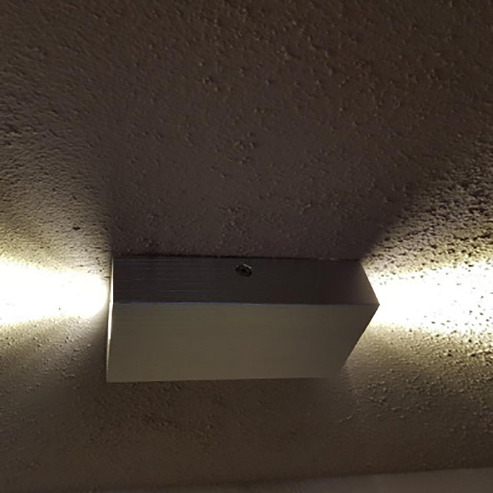 Moderne Einfachheit Wasserfest Aluminium Kubische LED Wandlampe Für Außenpatio | Brehn