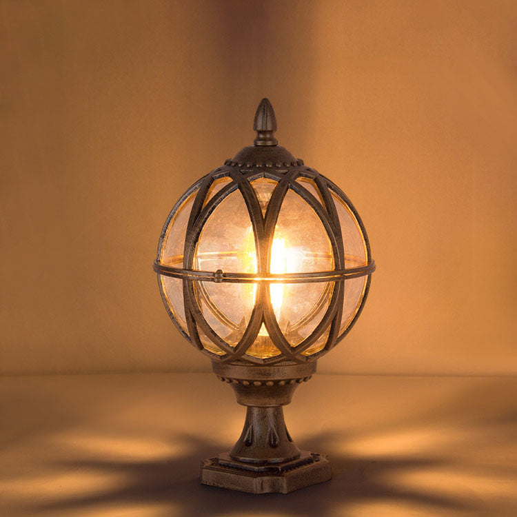 Traditionelle Kolonial-Globus-Glas-Aluminium 1-Licht-Außenleuchte für den Garten | Brehn