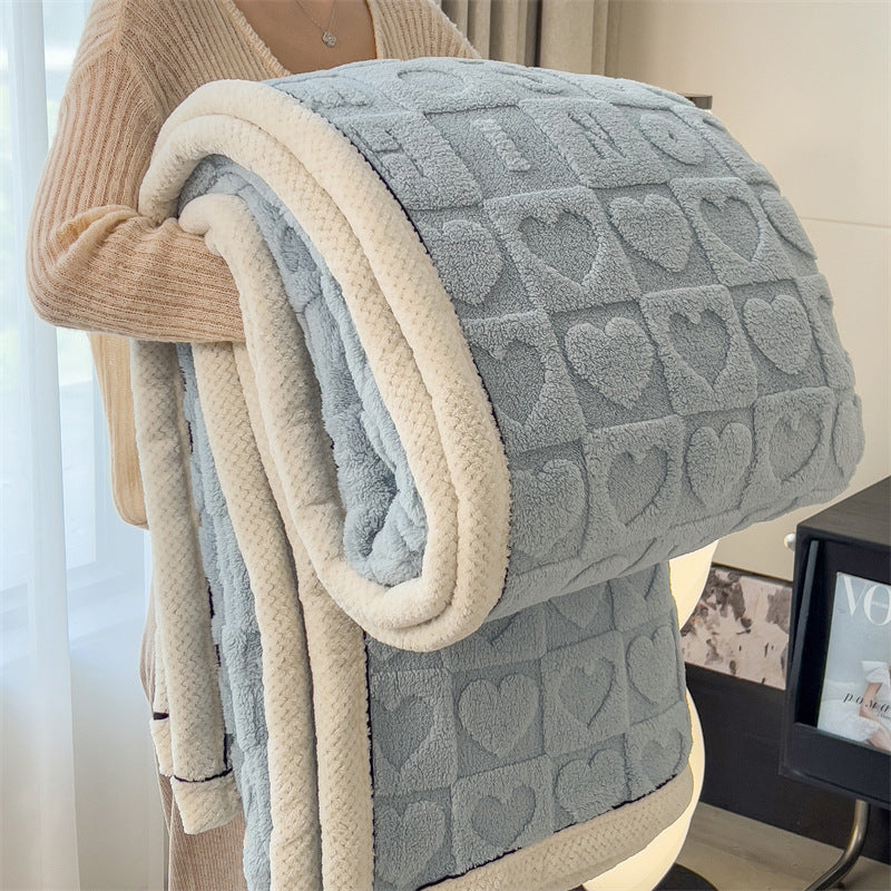 Flauschige Wohndecke mit Herz-Muster, beidseitig verdickt