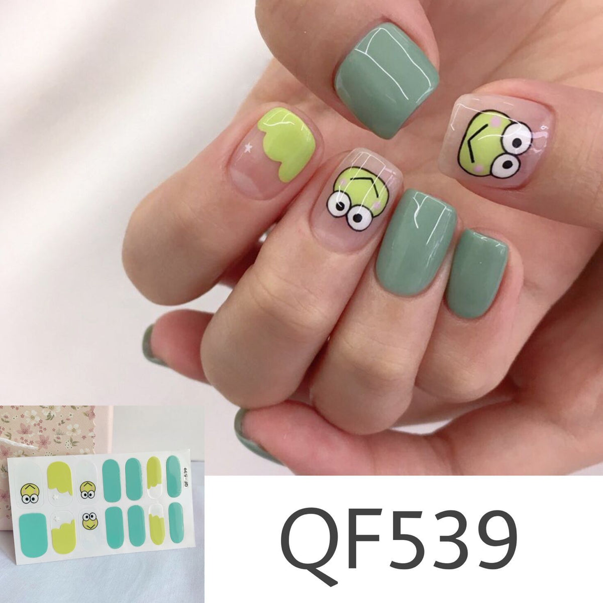 Künstliche Nagelkunst mit Sterndesign Brehn