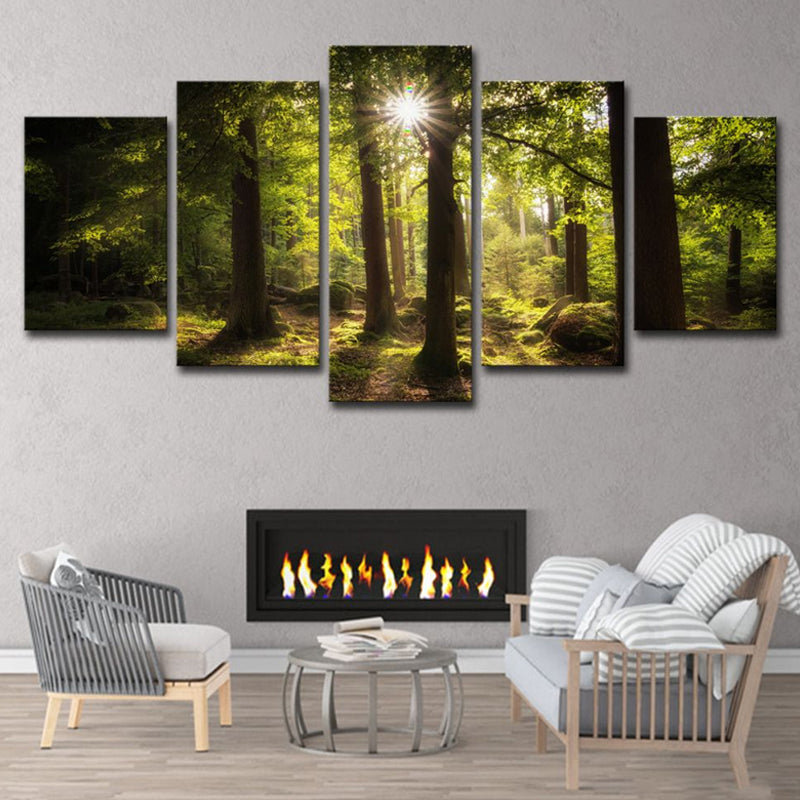 Brehn | Zon Schijnt Door Het Bos Canvas Hedendaagse Multi-Stuk Wanddecoratie Afdruk In Groen