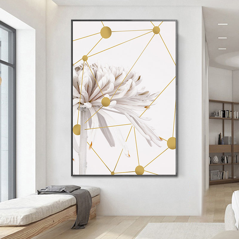 Brehn | Modern Blooming Chrysanths Kunstdruck Weiß und Gold Geometrische Leinwand für das Wohnzimmer