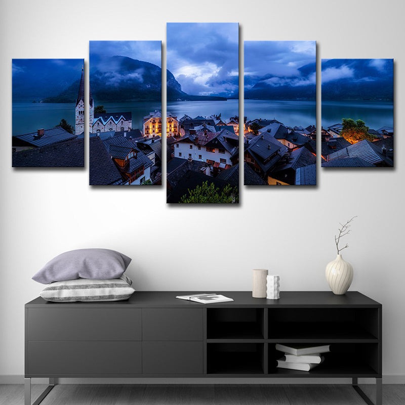 Brehn | Blauer global inspirierter Leinwanddruck Hallstatt See Stadt Nachtlandschaft Wandkunst Dekor für Zuhause