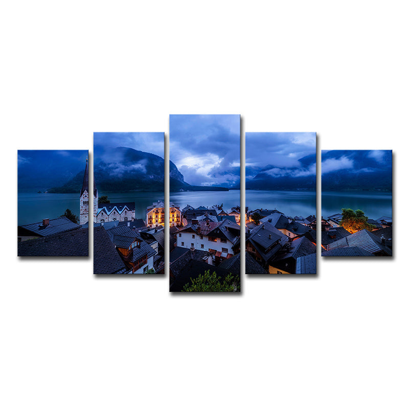 Brehn | Blauer global inspirierter Leinwanddruck Hallstatt See Stadt Nachtlandschaft Wandkunst Dekor für Zuhause