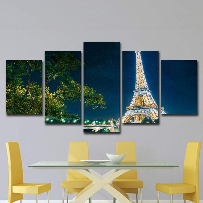 Brehn | Blaue global inspirierte Leinwand-Nachtansicht des Eiffelturms Wandkunstdruck für das Familienzimmer