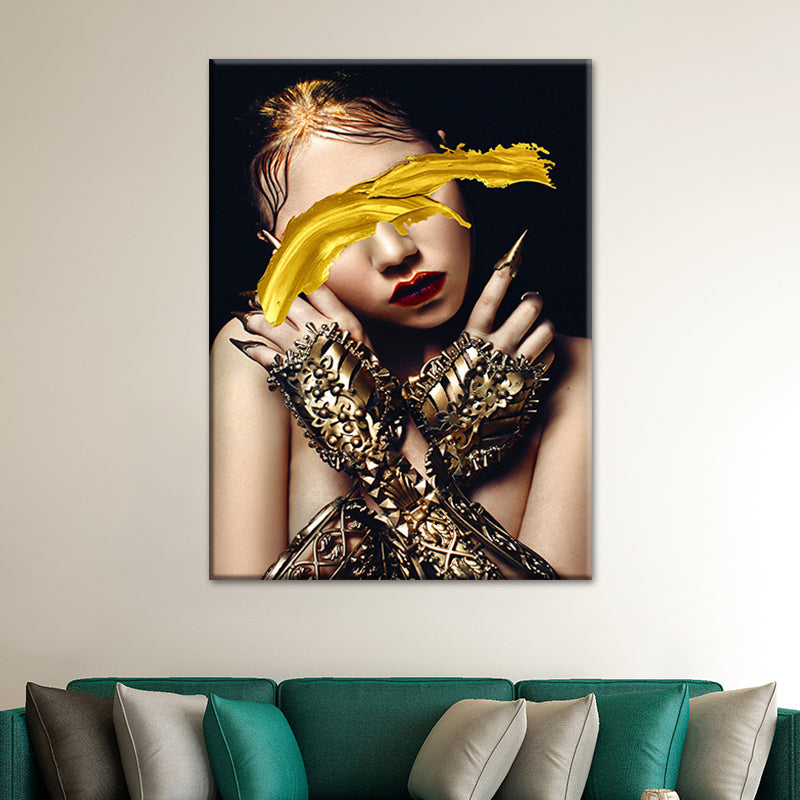 Brehn | Frau Leinwand Kunstdruck Texturierte Oberfläche Glam Wohnzimmer Wanddekoration in dunkler Farbe