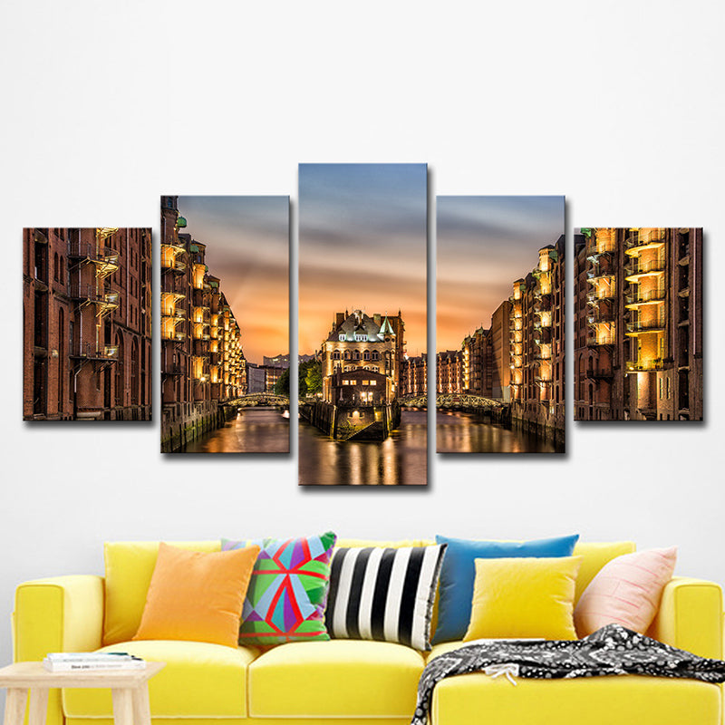 Brehn | Glam Night Cityscape Wanddekoration Gold Hamburg Wasserburg Leinwand Wandkunst für das Wohnzimmer