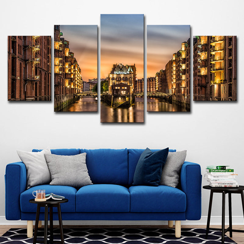 Brehn | Glam Night Cityscape Wanddekoration Gold Hamburg Wasserburg Leinwand Wandkunst für das Wohnzimmer
