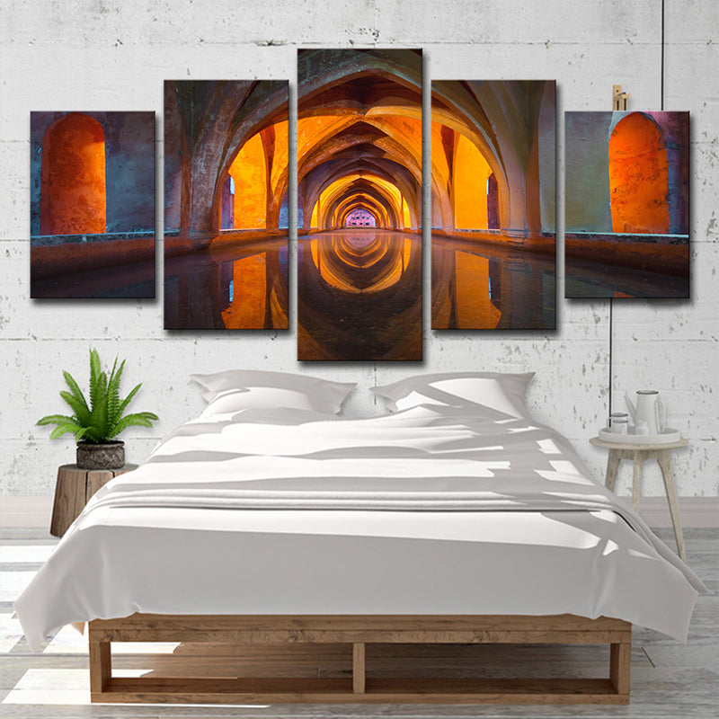Brehn | Archway Religiöse Leinwand Wandkunst Mid-Century Modern Texturierte Wanddekoration in Rot-Braun