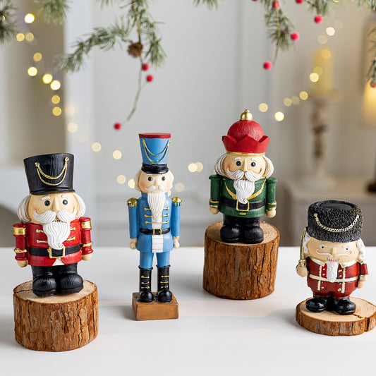Dekorativer Nussknacker-Soldat aus Kunstharz für die Weihnachtszeit