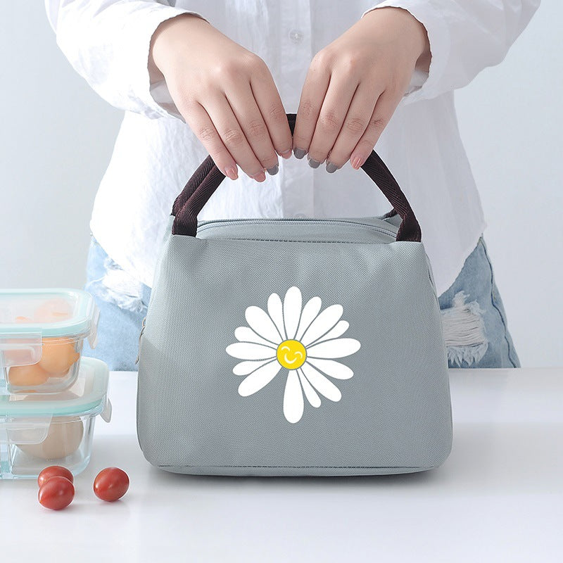 Kühltasche Mit Isolierenden Eigenschaften Und Praktischem Tragegriff Brehn