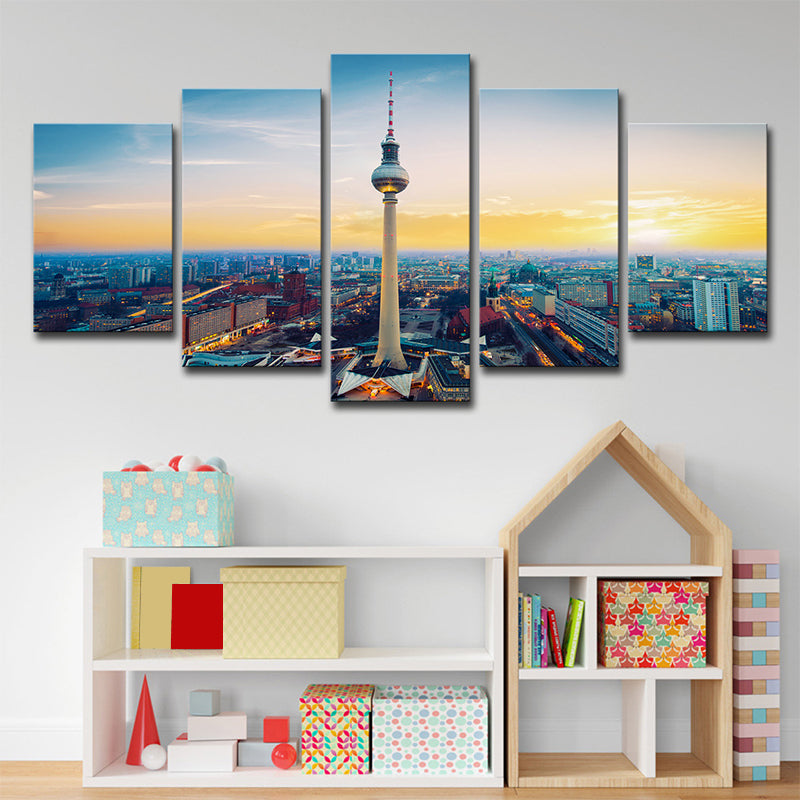 Brehn | Gelbes Sundown Stadtbild Leinwandkunst Berlin Fernsehturm Global Inspiriert Mehrteilig Wanddekoration