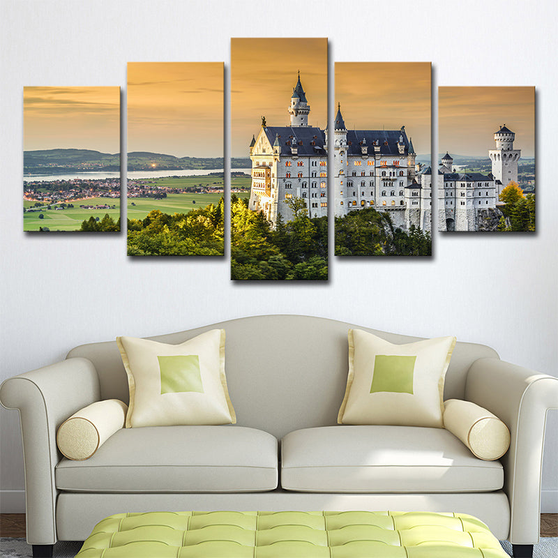 Brehn | Modernes Landmark Wandkunstdruck Grünes Schwanstein Schloss mit Sonnenuntergangsblick Leinwand