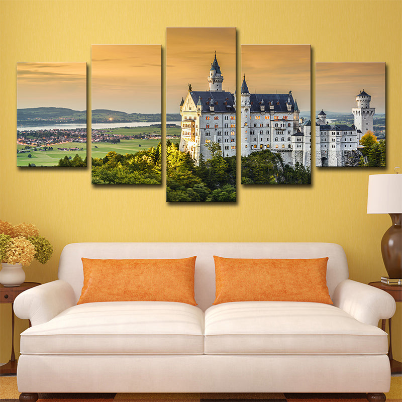 Brehn | Modernes Landmark Wandkunstdruck Grünes Schwanstein Schloss mit Sonnenuntergangsblick Leinwand