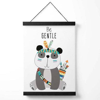 Poster mit Panda-Zitat „Sei sanft“ (mit Aufhänger)