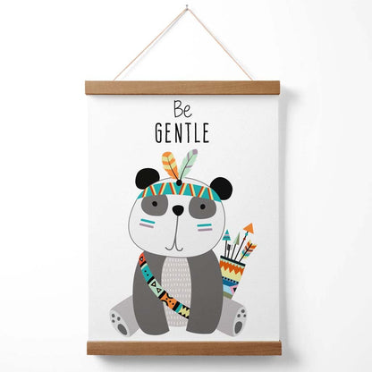 Poster mit Panda-Zitat „Sei sanft“ (mit Aufhänger)