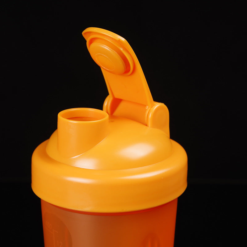 Unisex Shakerflasche mit Auslaufschutz und Messskala Brehn
