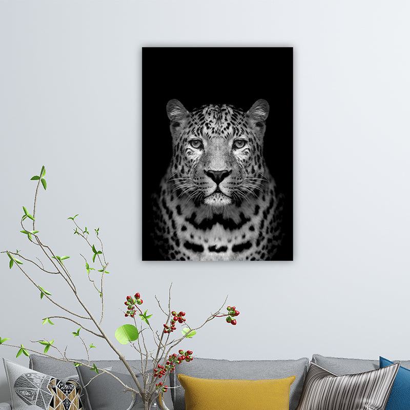 Brehn | Leopard Wanddekoration Zeitgenössische Leinwand Wandkunst in dunkler Farbe für das Wohnzimmer