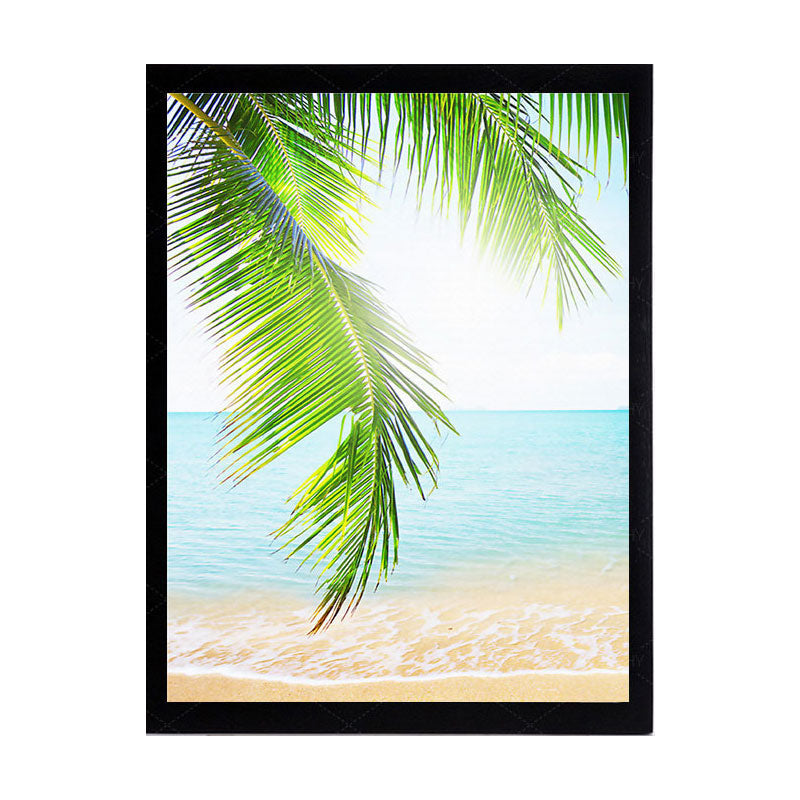 Brehn | Tropics Palm Tree Branches Leinwanddruck Grün und Blau Strand Seascape Wandkunst