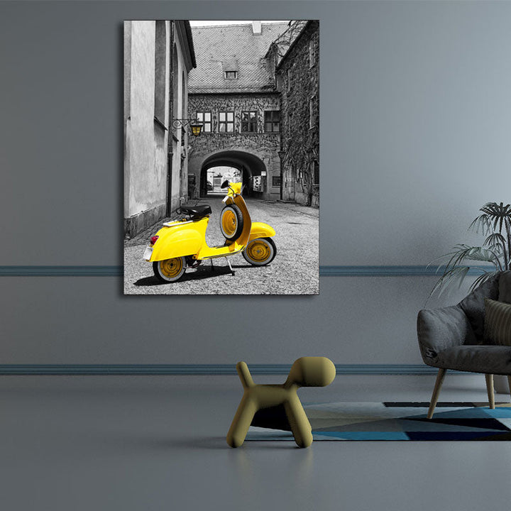 Brehn | Textured Gelbe Wanddekoration Modernismus Süßes Motorrad in älteren Häusern Leinwand Wandkunst