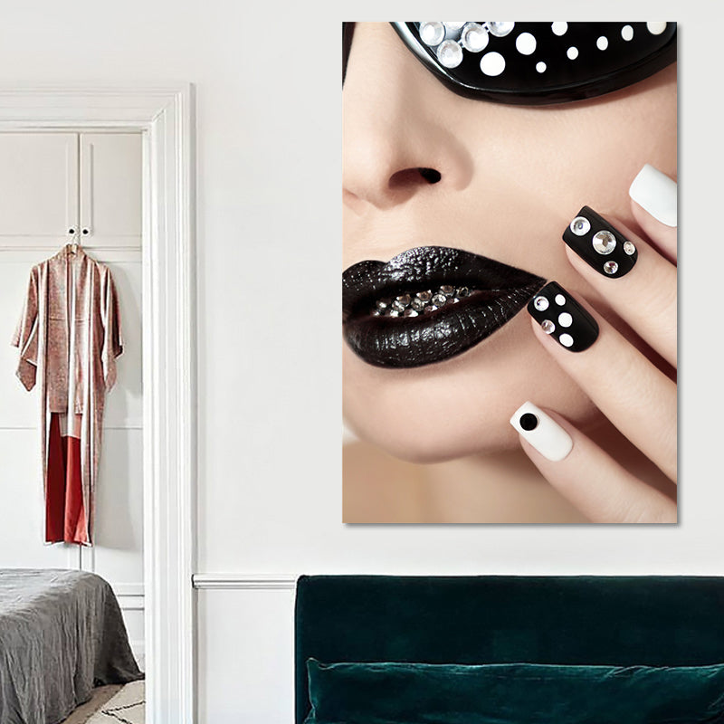Brehn | Nagel- und Makeup-Leinwandkunst Modern Stilvolles Texturiertes Salon Haus Wanddekor in Schwarz