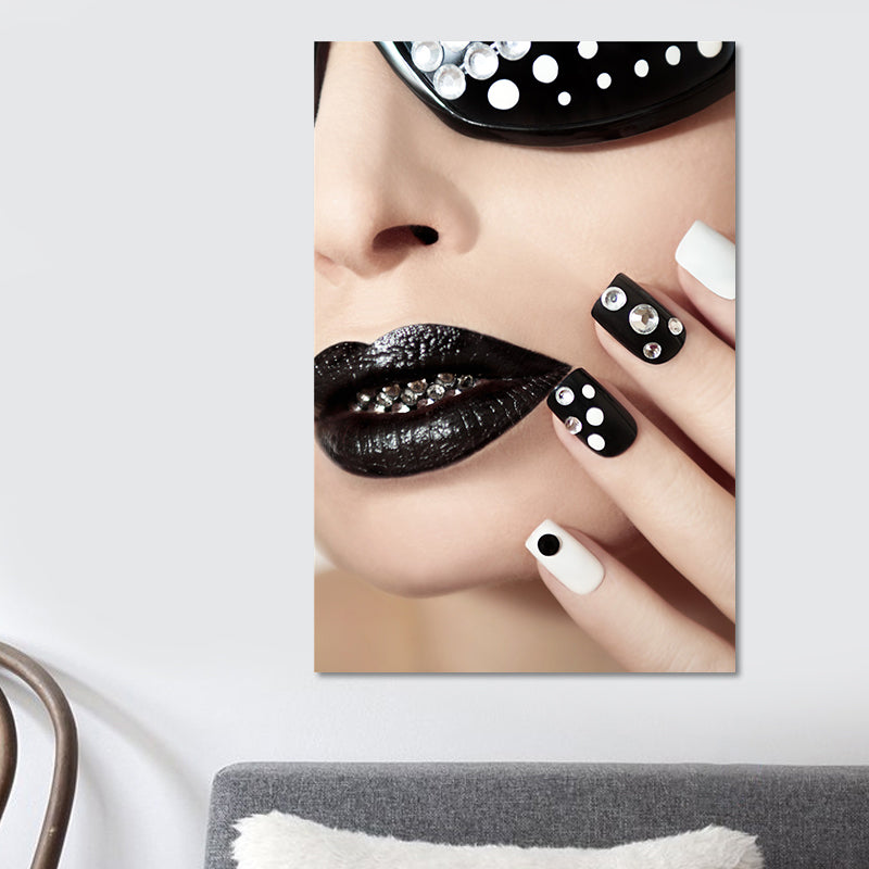Brehn | Nagel- und Makeup-Leinwandkunst Modern Stilvolles Texturiertes Salon Haus Wanddekor in Schwarz