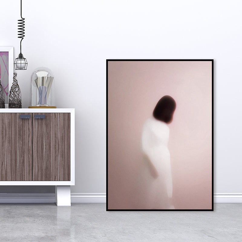Brehn | Nordic Wandkunst Rückansicht einer Frau mit kurzen Haaren Sanfter Farb Leinwanddruck für das Wohnzimmer