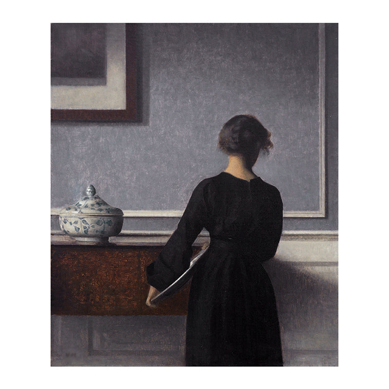 Brehn | Hammershoi Frau Rückseite Leinwand Kunst Traditionelle Texturierte Oberfläche Wanddekoration in Dunkler Farbe
