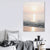 Brehn | Fotografie moderne Wandkunst Dekor mit Sonnenstrahlen über der Meereslandschaft, hellgelb