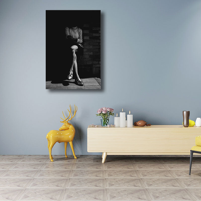 Brehn | Fotografien Modernistische Leinwand Wandkunst Sitzende Frau in Schwarz, Mehrere Größenoptionen