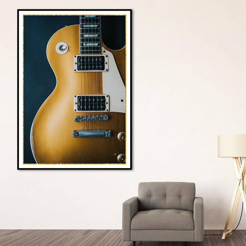 Brehn | Musik Gitarre Kunstdruck Minimalismus Texturiert Eingewickelte Leinwand in Gelb für das Wohnzimmer