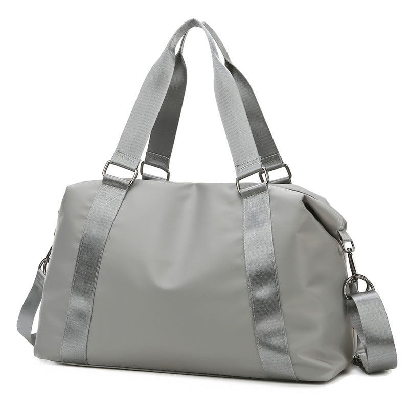 Sportliche Duffel-Bag mit Robustem und Wasserabweisendem Material Brehn