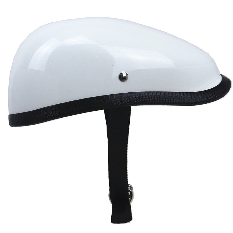 Stylischer Low-Profile Motorradhelm Brehn