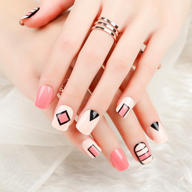 Künstlerisches geometrisches Press-On-Nagel-Set