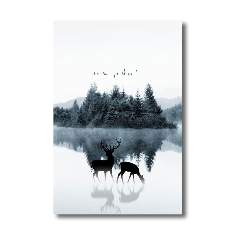 Brehn | Reflexion Wanddekoration Zeitgenössische Beruhigende Rehe und Wald Leinwanddrucke in Blau für das Gästezimmer