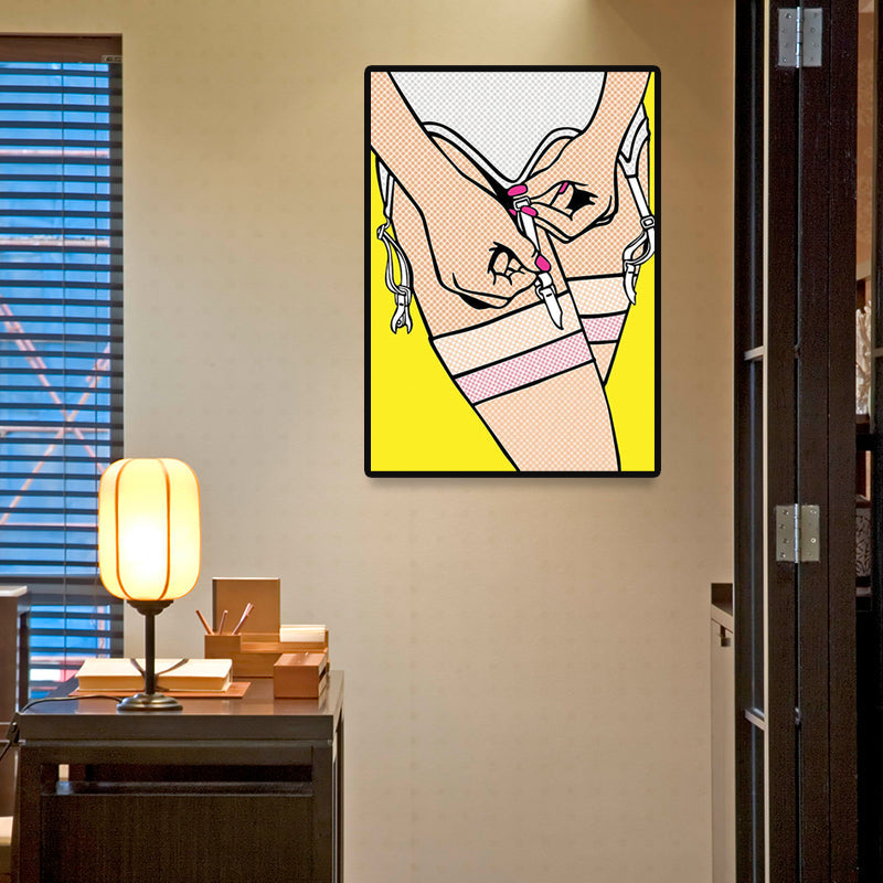 Brehn | Zeitgenössische Damen Wandkunst für das Wohnzimmer auf Leinwand in hellen Farben, mehrere Größen verfügbar
