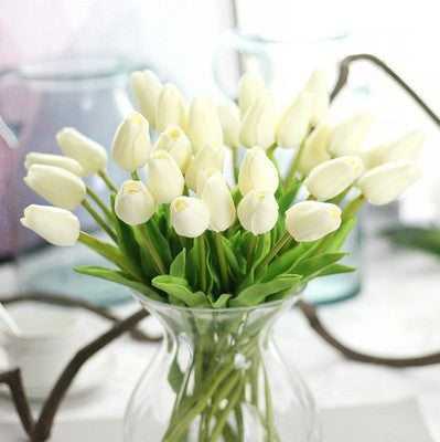 Dekorative künstliche Tulpe