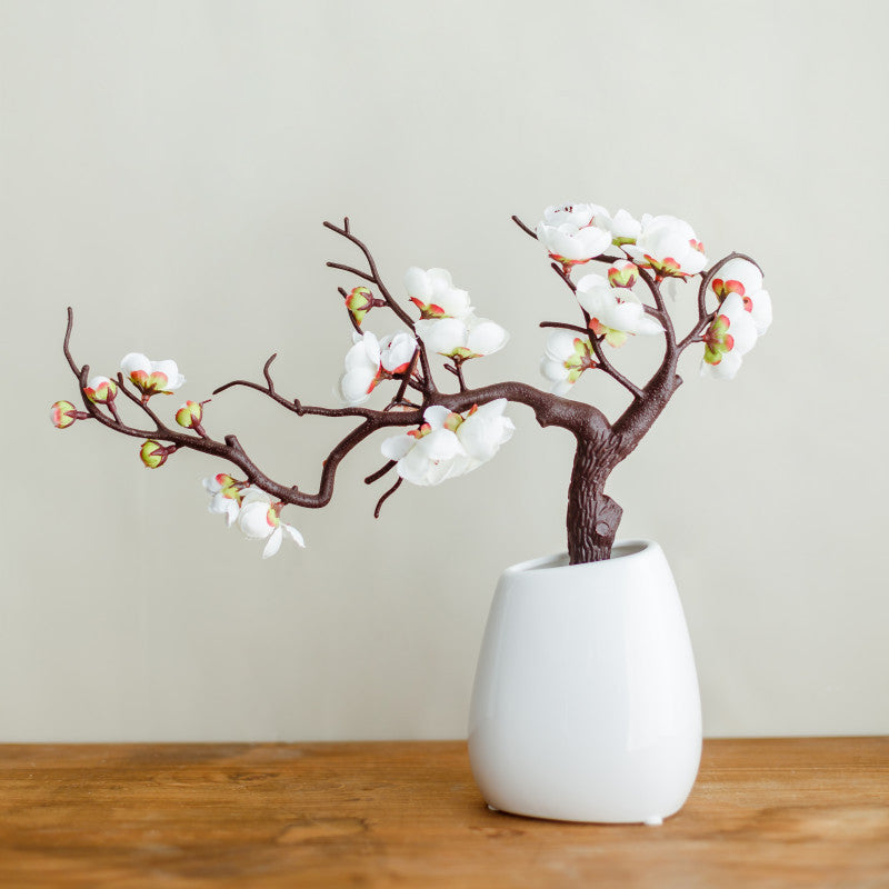 Dekorative Blütenblumenarrangement